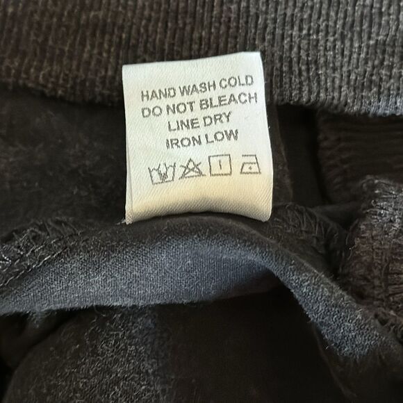 Heyson Sweatshirt Top, Walk, Don’t Run sz Large NWT Washed Black - Picture 11 of 14